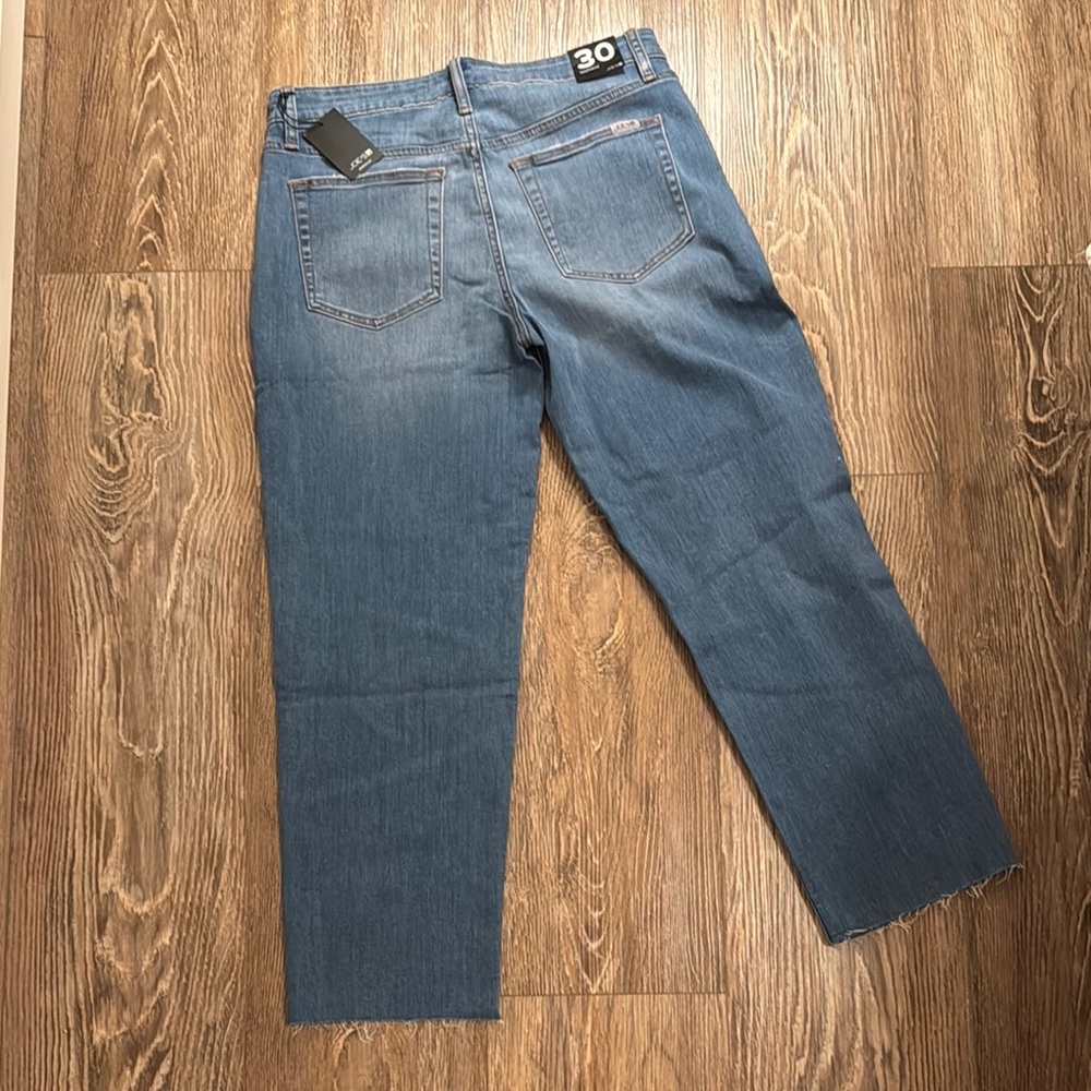 Joe’s boyfriend cut jeans size 30